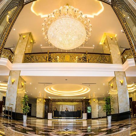 Royal Quang Binh Hotel Dong Hoi Bagian luar foto