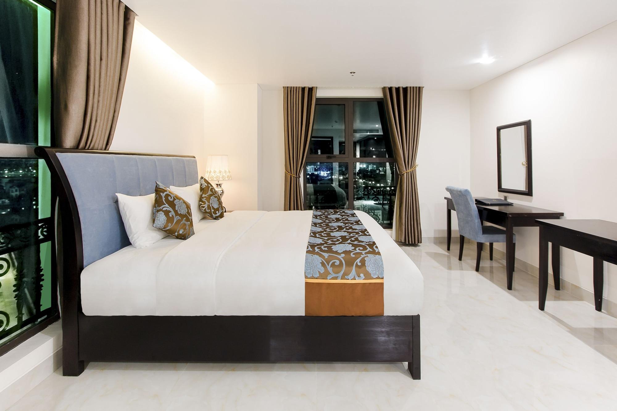 Royal Quang Binh Hotel Dong Hoi Bagian luar foto