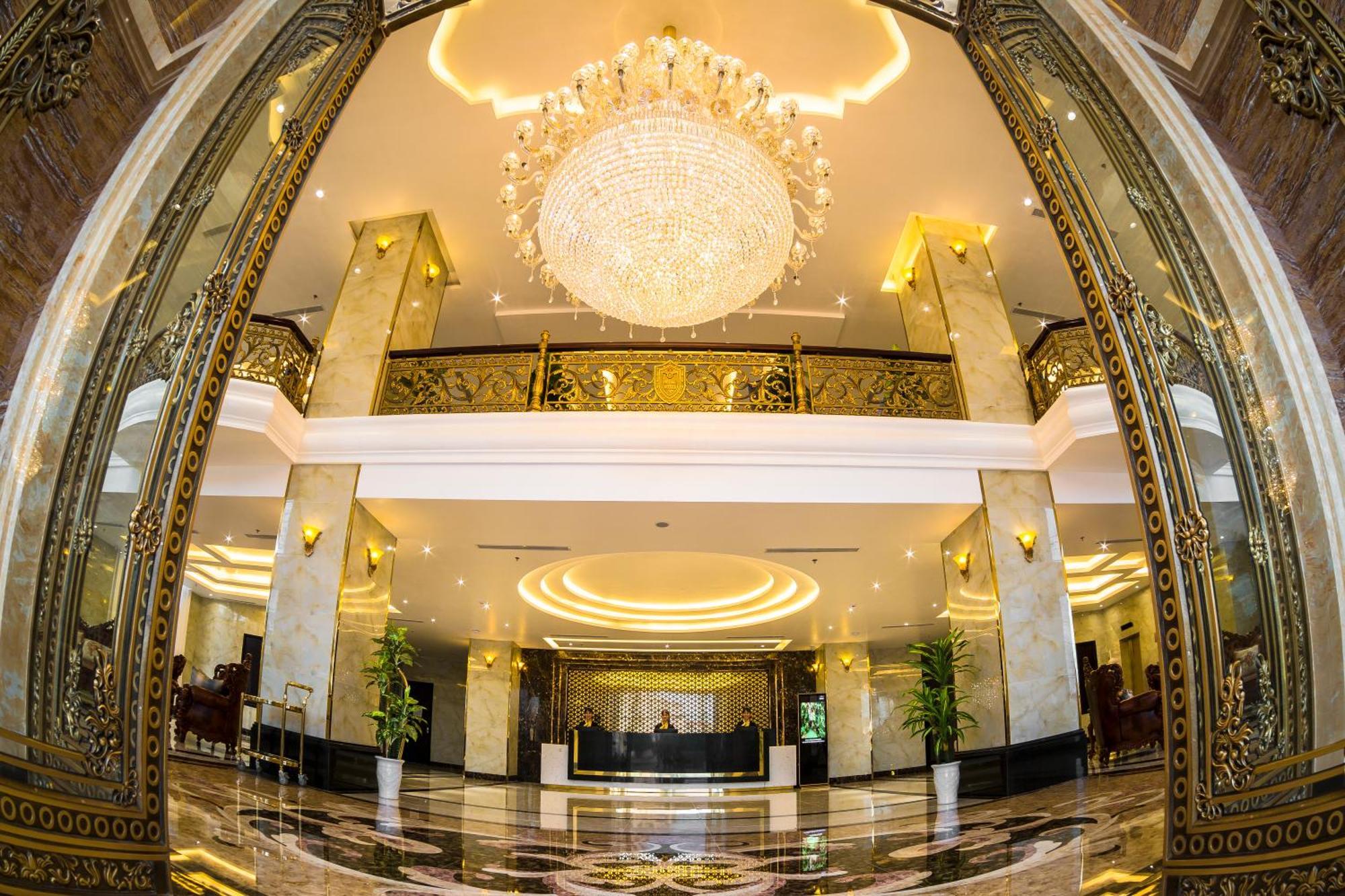 Royal Quang Binh Hotel Dong Hoi Bagian luar foto
