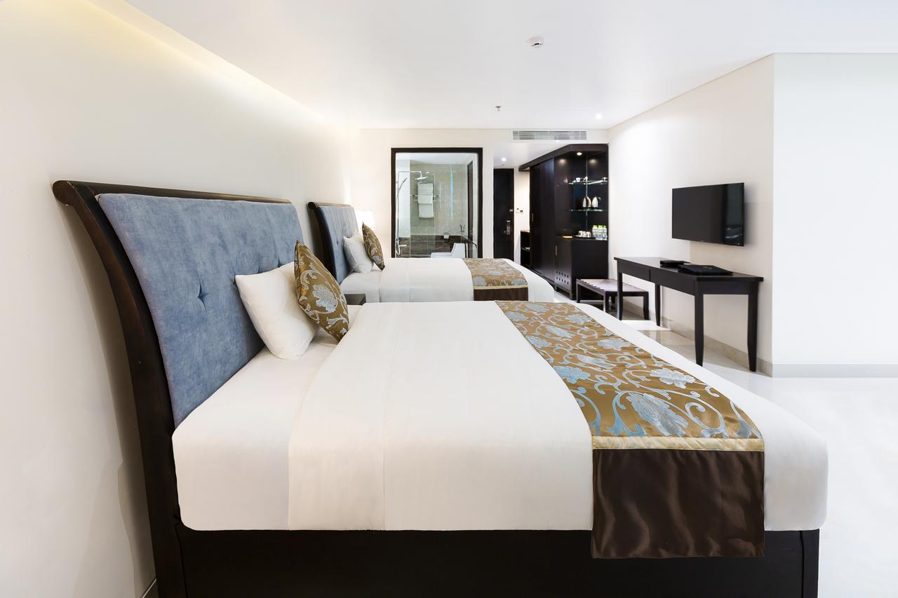 Royal Quang Binh Hotel Dong Hoi Bagian luar foto